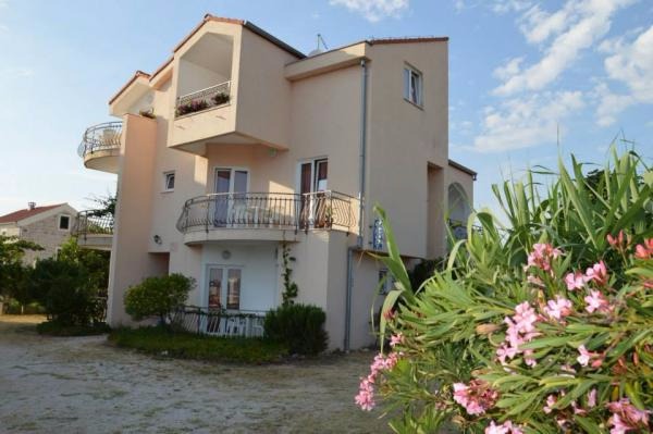 Villa Toni Studio 2+1